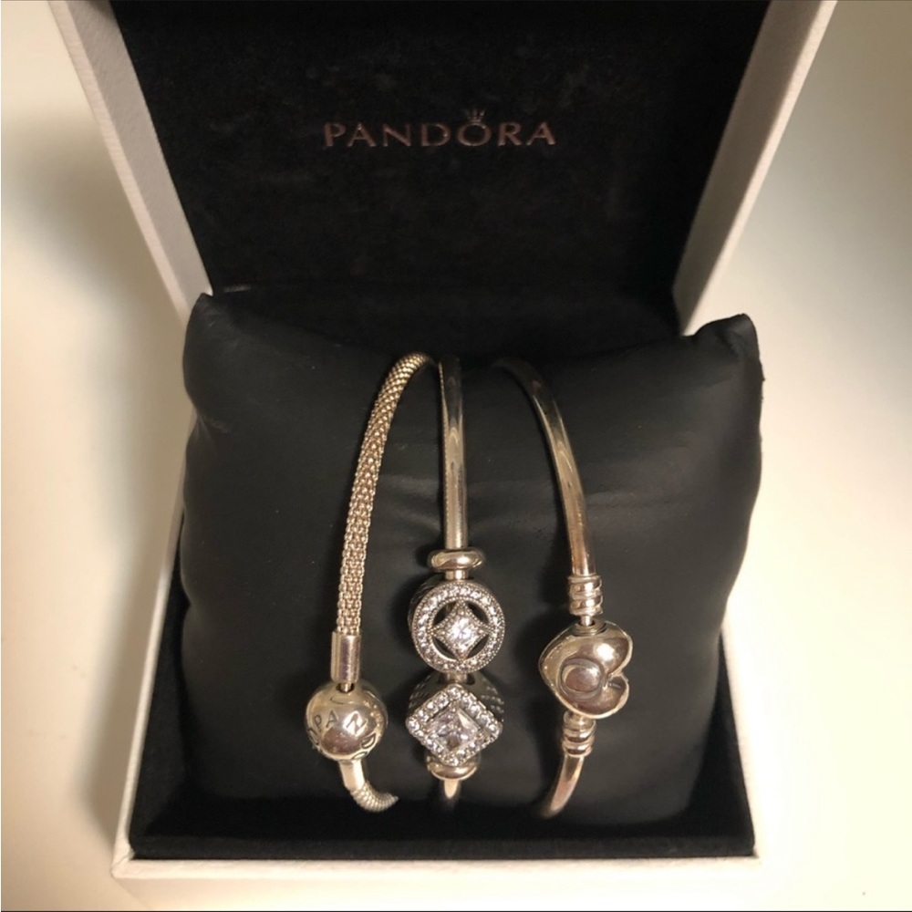 NWOT Original Pandora bangle set